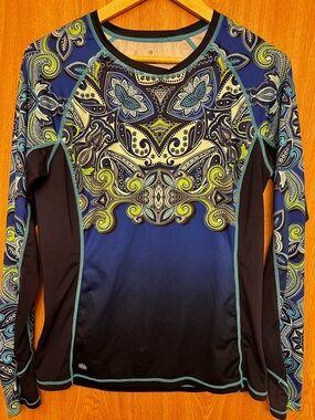 Athleta Long Sleeve Workout Top - size Med